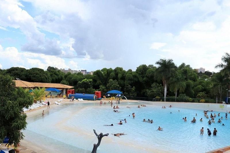 Piazza Diroma Acesso Diroma Acqua Park Gratuito Star Temporada Lejlighedshotel Caldas Novas Eksteriør billede