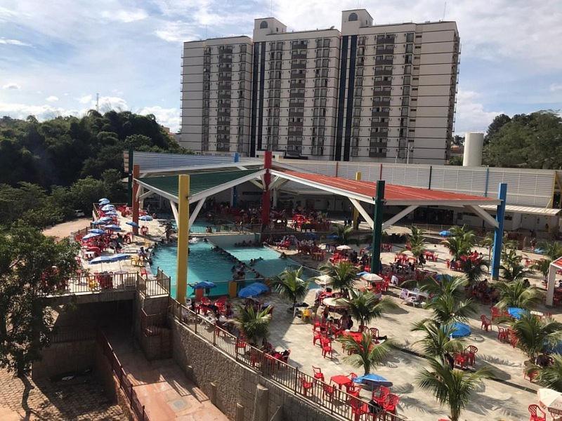 Piazza Diroma Acesso Diroma Acqua Park Gratuito Star Temporada Lejlighedshotel Caldas Novas Eksteriør billede