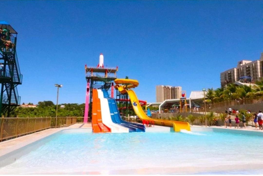 Piazza Diroma Acesso Diroma Acqua Park Gratuito Star Temporada Lejlighedshotel Caldas Novas Eksteriør billede