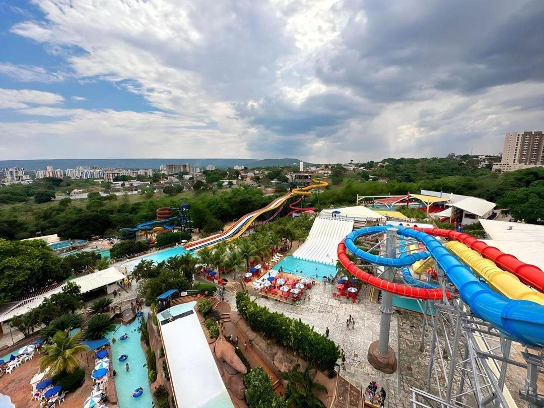 Piazza Diroma Acesso Diroma Acqua Park Gratuito Star Temporada Lejlighedshotel Caldas Novas Eksteriør billede
